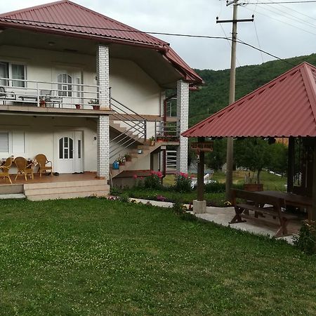 Apartment Mitric 플루지네 외부 사진